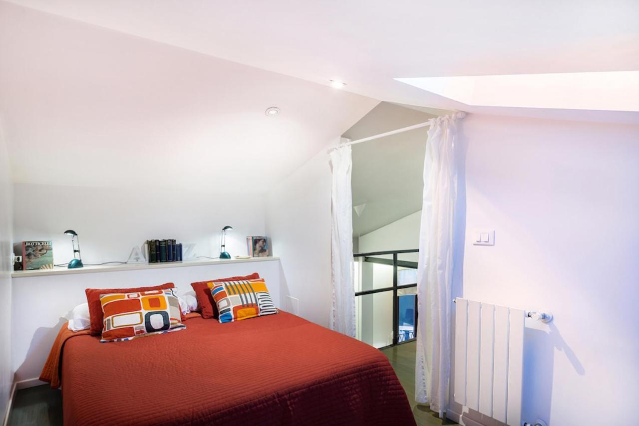 Ferienwohnung Mansardina - 1 Min From Accademia - Duplex Stylish And Cosy Venedig Exterior foto